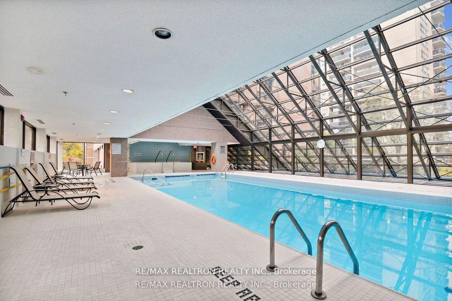 Photo 23 of Unit 401, 449 Walmer Road, Toronto, Forest Hill South — HOMEH