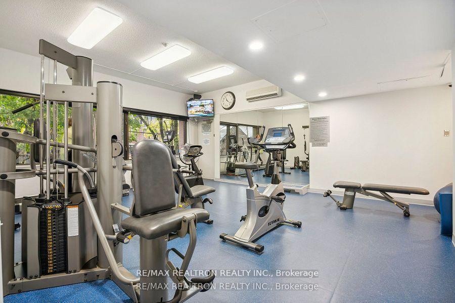 Photo 17 of Unit 401, 449 Walmer Road, Toronto, Forest Hill South — HOMEH