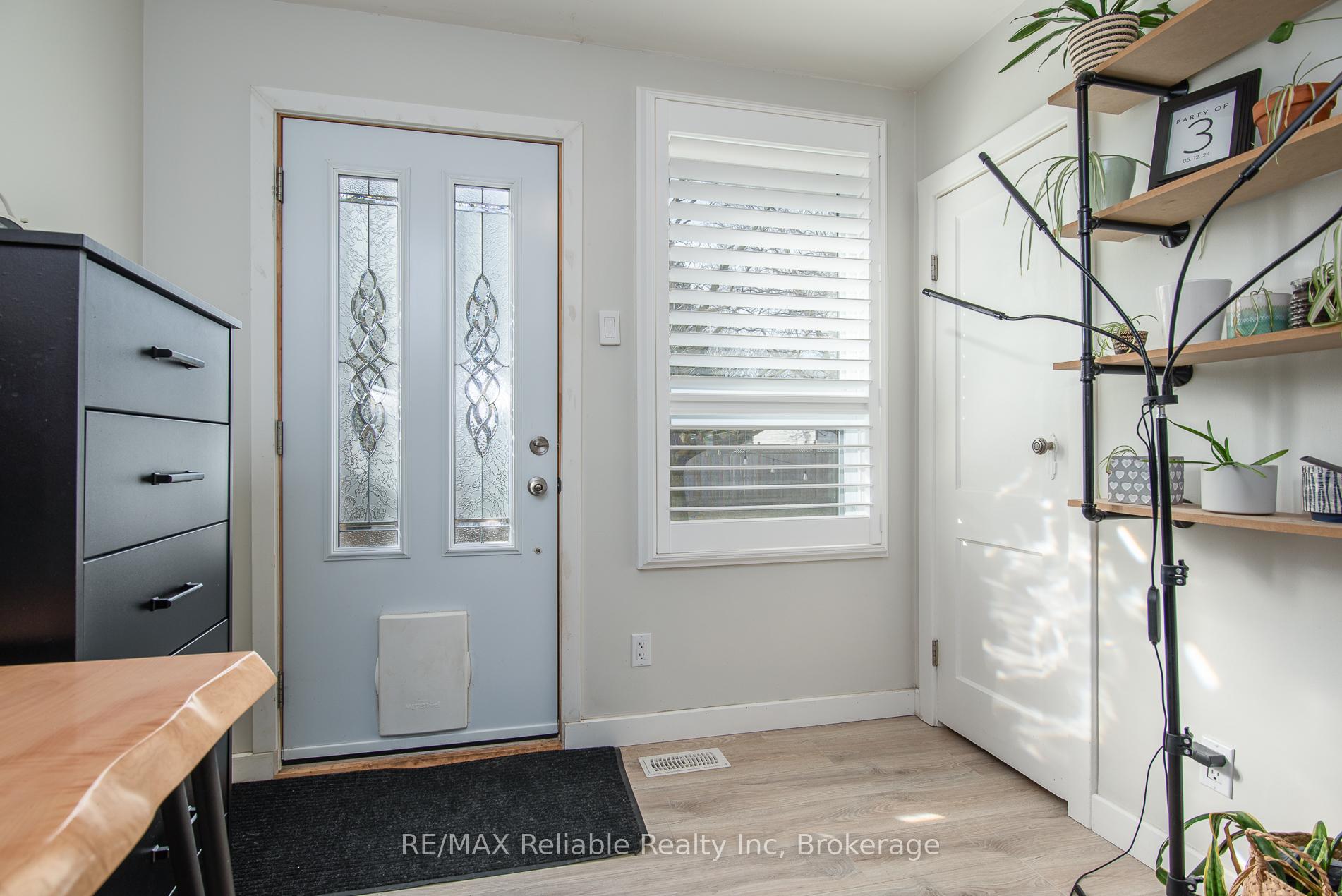 Photo 26 of 47 West William Street, Huron East, Seaforth — HOMEH