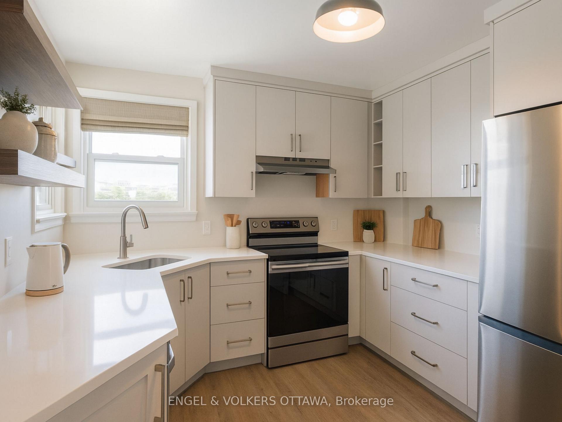 Photo 9 of 2114 Carling Avenue, Ottawa, McKellar Heights/Glabar Park — HOMEH