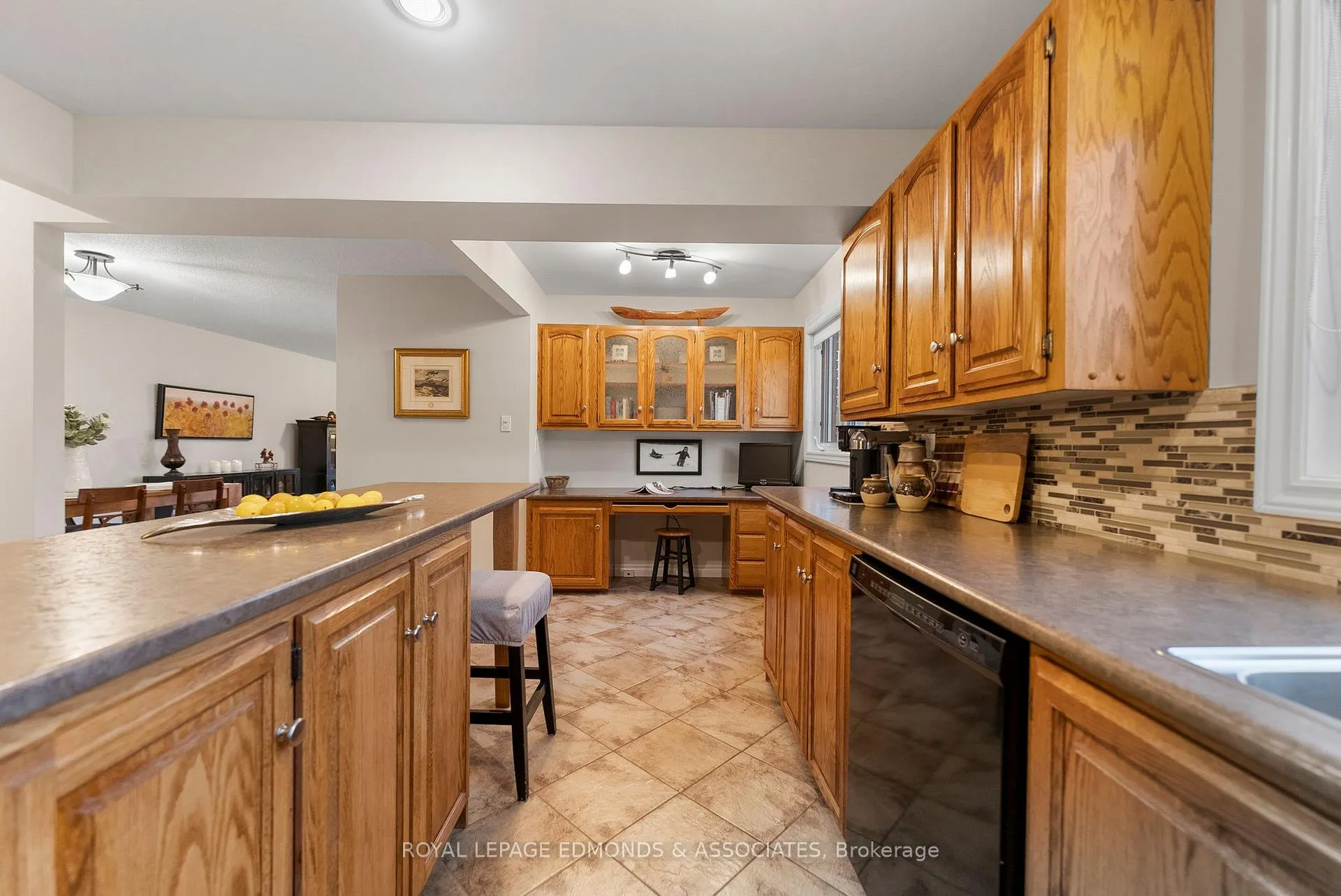 Photo 15 of 40925 Highway 41, Laurentian Valley — HOMEH