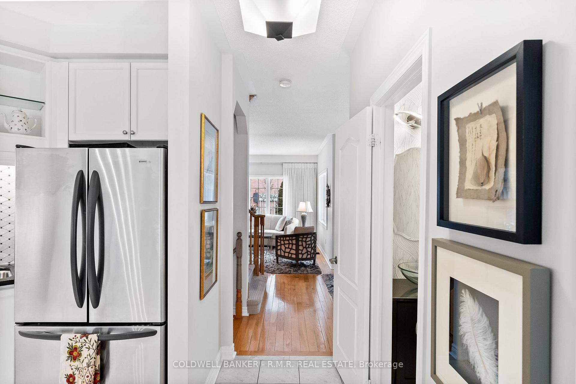 Photo 10 of 43 Louisbourg Way, Markham, Greensborough — HOMEH