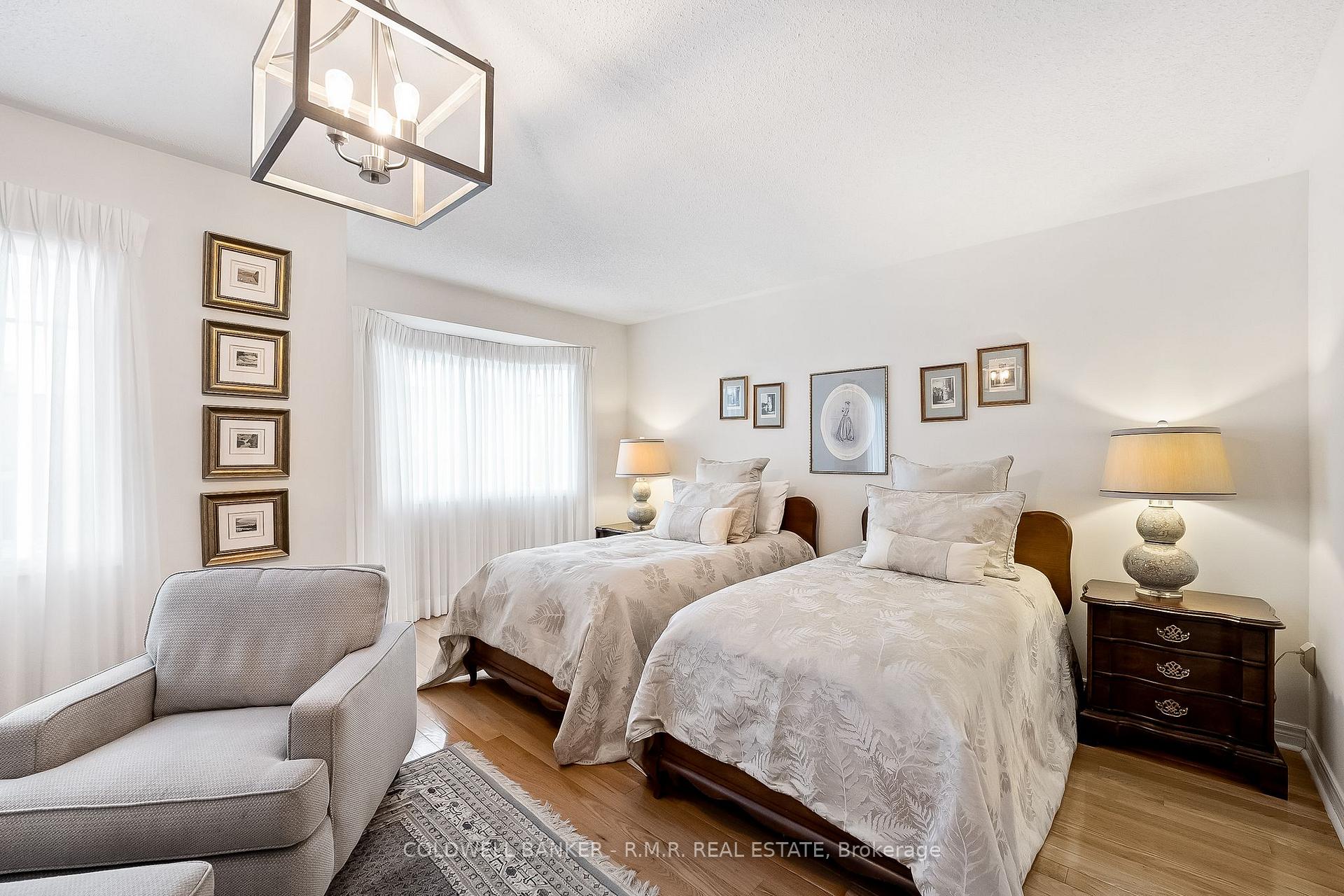 Photo 44 of 43 Louisbourg Way, Markham, Greensborough — HOMEH