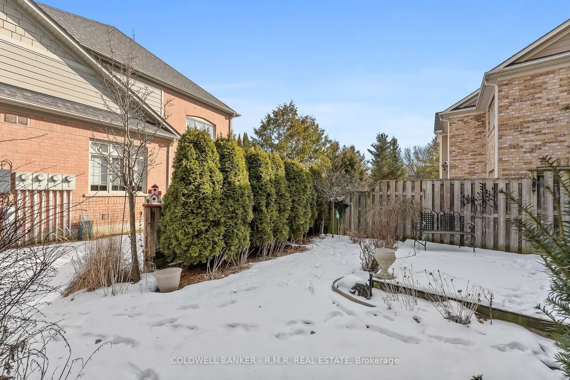 Photo 41 of 43 Louisbourg Way, Markham, Greensborough — HOMEH
