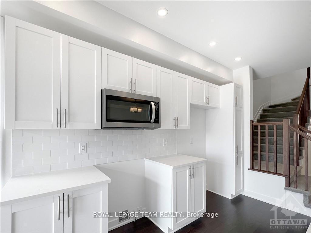 Photo 6 of 563 Tahoe Heights, Ottawa, Leitrim — HOMEH