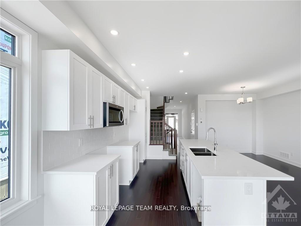 Photo 10 of 563 Tahoe Heights, Ottawa, Leitrim — HOMEH