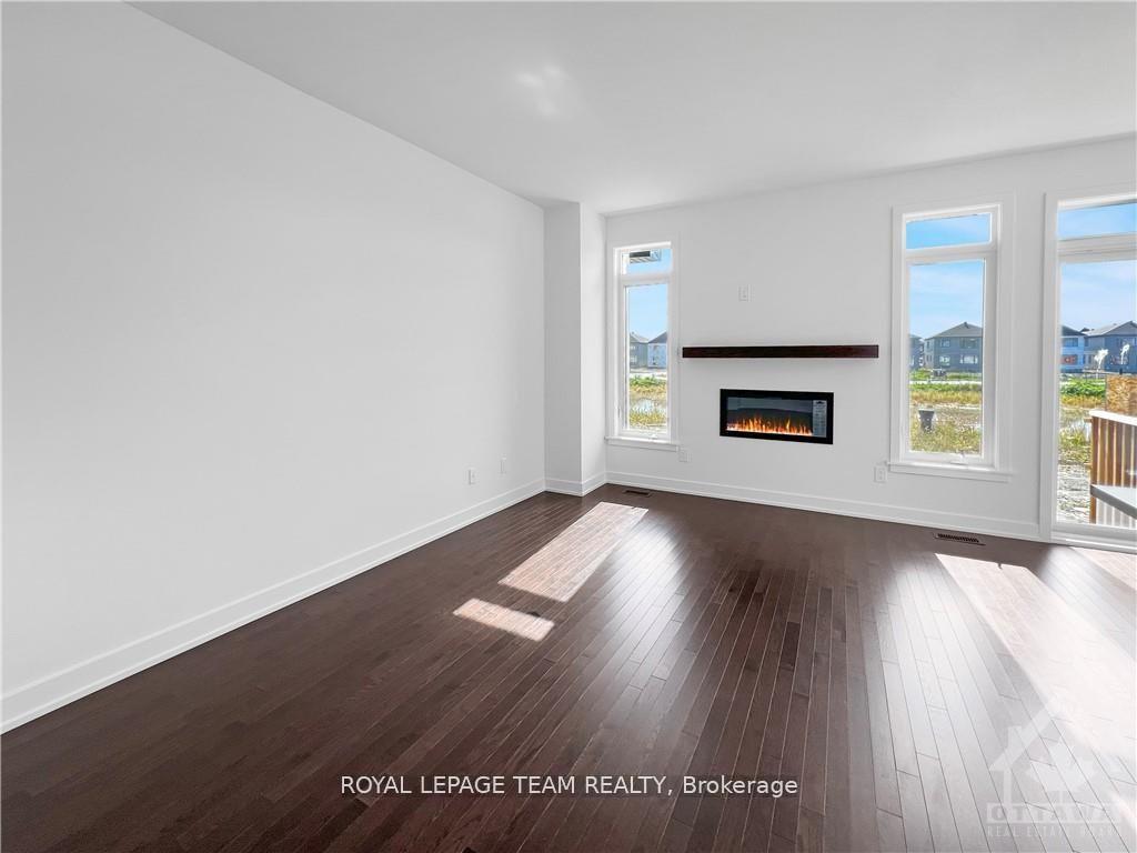 Photo 14 of 563 Tahoe Heights, Ottawa, Leitrim — HOMEH