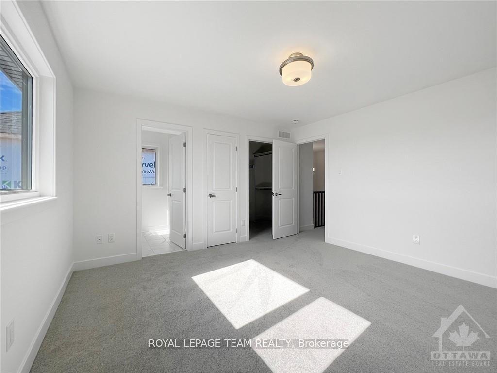 Photo 16 of 563 Tahoe Heights, Ottawa, Leitrim — HOMEH