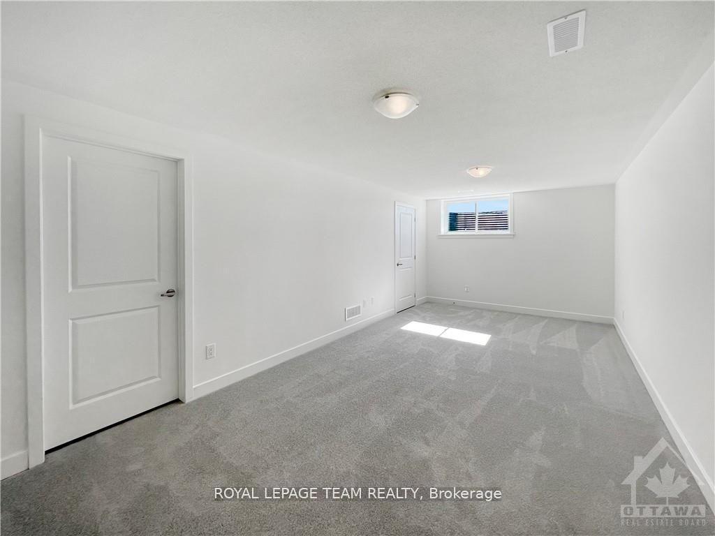Photo 23 of 563 Tahoe Heights, Ottawa, Leitrim — HOMEH
