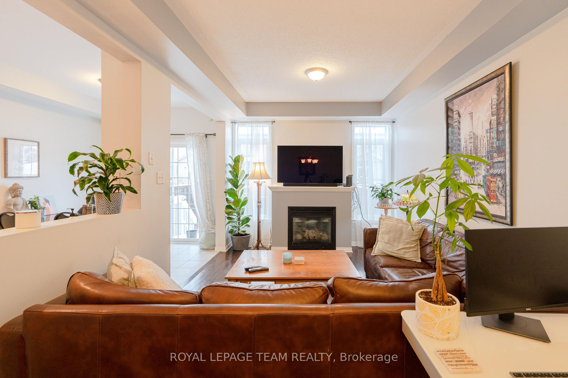 Photo 17 of 819 Tabaret Street, Ottawa, Kanata - Emerald Meadows/Trailwest — HOMEH