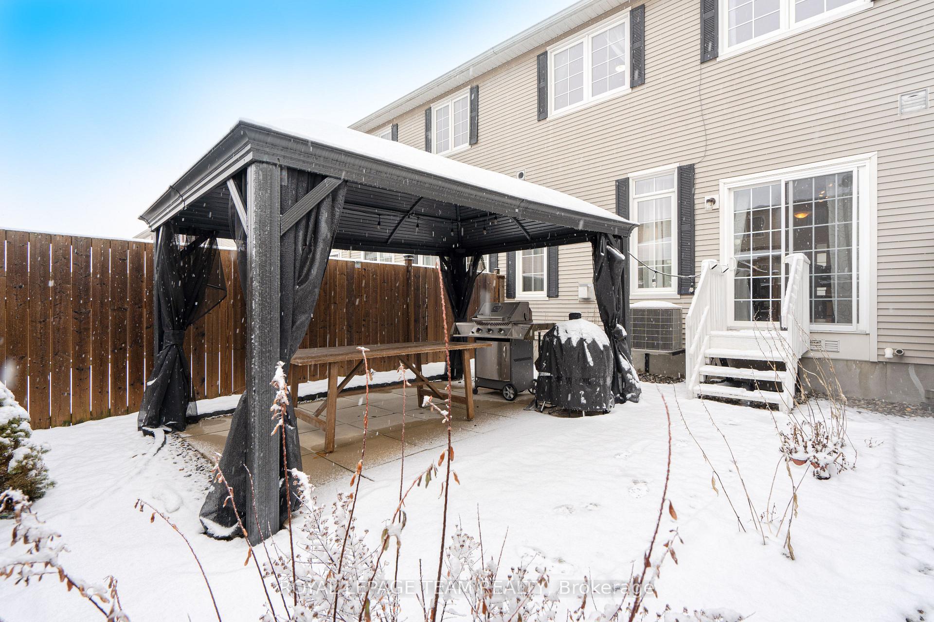 Photo 35 of 819 Tabaret Street, Ottawa, Kanata - Emerald Meadows/Trailwest — HOMEH