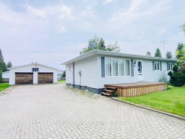 Photo 1 of 10 Leonard Avenue, Kapuskasing — HOMEH