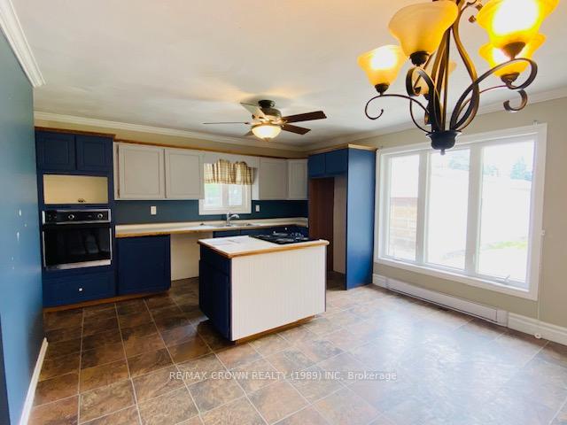 Photo 7 of 10 Leonard Avenue, Kapuskasing — HOMEH