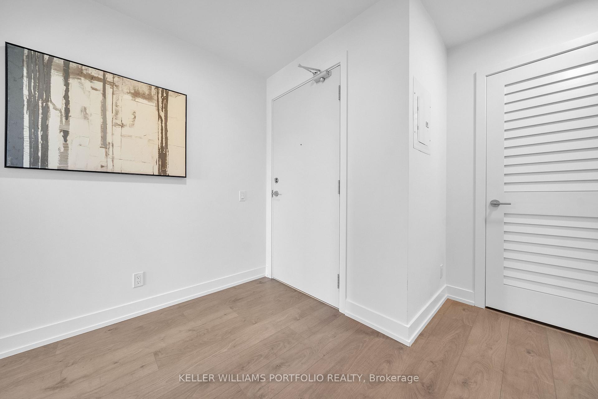 Photo 7 of Unit 304, 215 Veterans Drive, Brampton, Brampton West — HOMEH