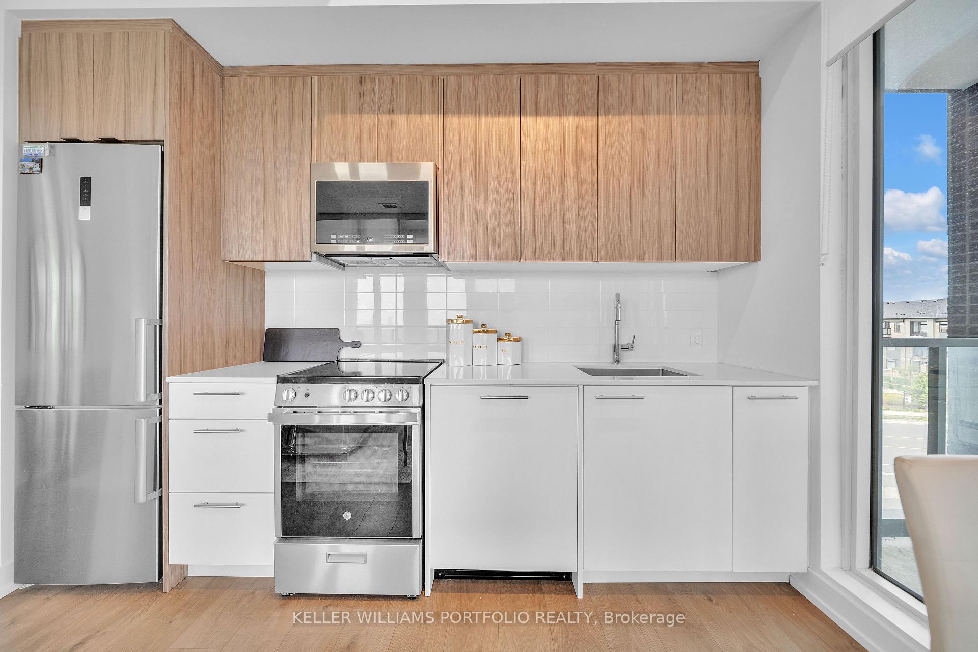 Photo 13 of Unit 304, 215 Veterans Drive, Brampton, Brampton West — HOMEH