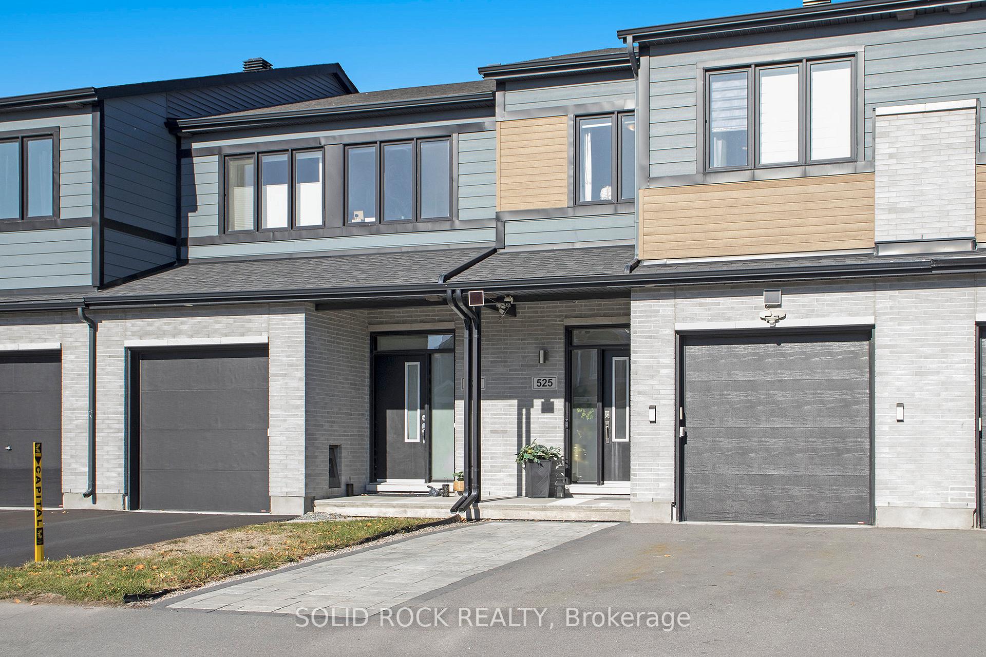 Photo 4 of 525 Cope Drive, Ottawa, Kanata - Emerald Meadows/Trailwest — HOMEH