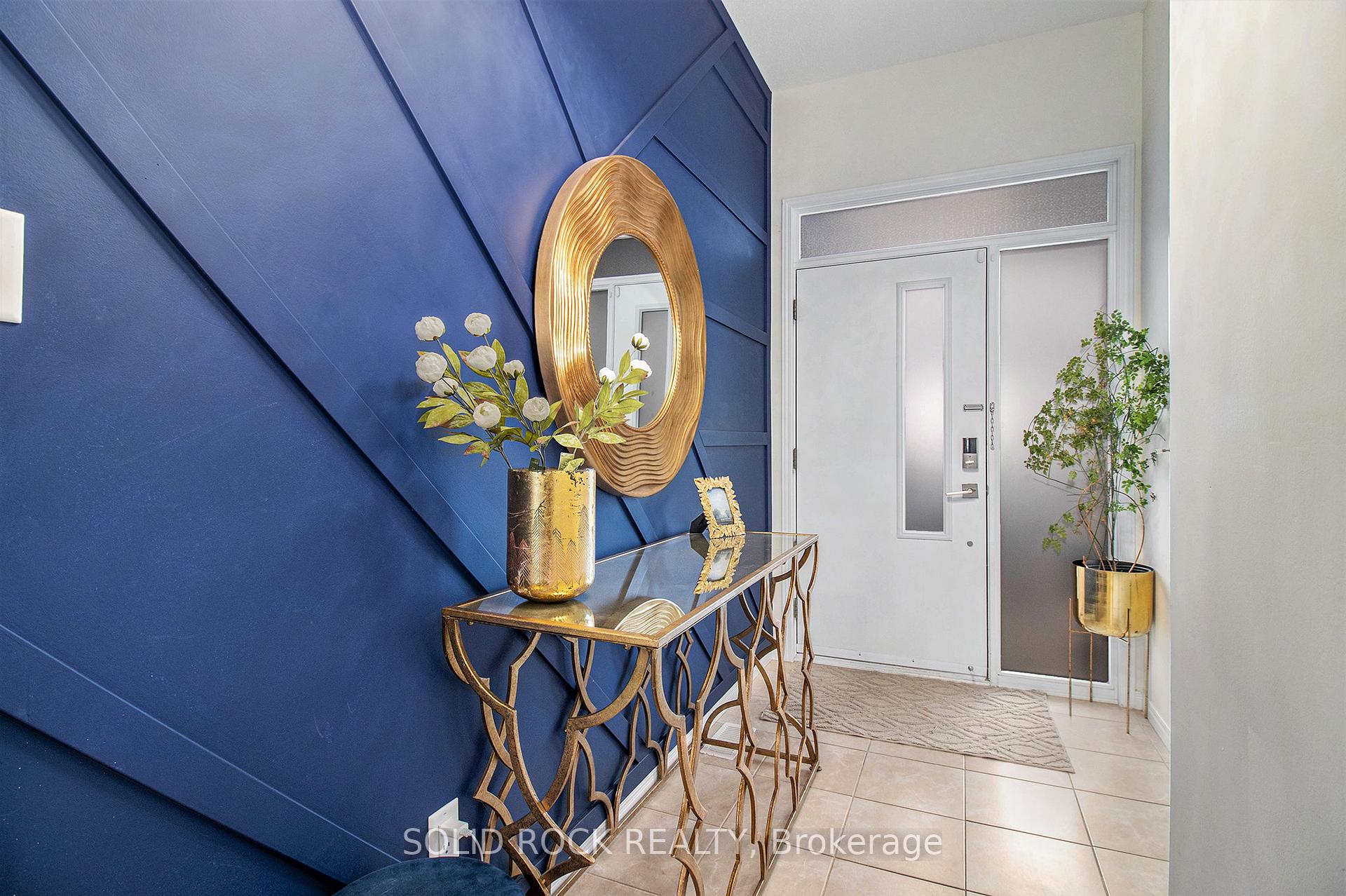 Photo 9 of 525 Cope Drive, Ottawa, Kanata - Emerald Meadows/Trailwest — HOMEH