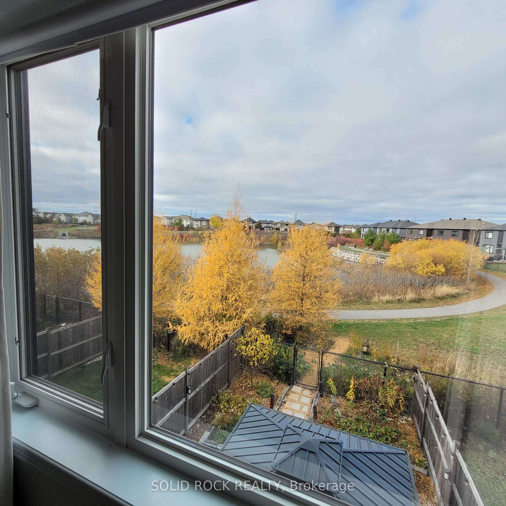 Photo 26 of 525 Cope Drive, Ottawa, Kanata - Emerald Meadows/Trailwest — HOMEH