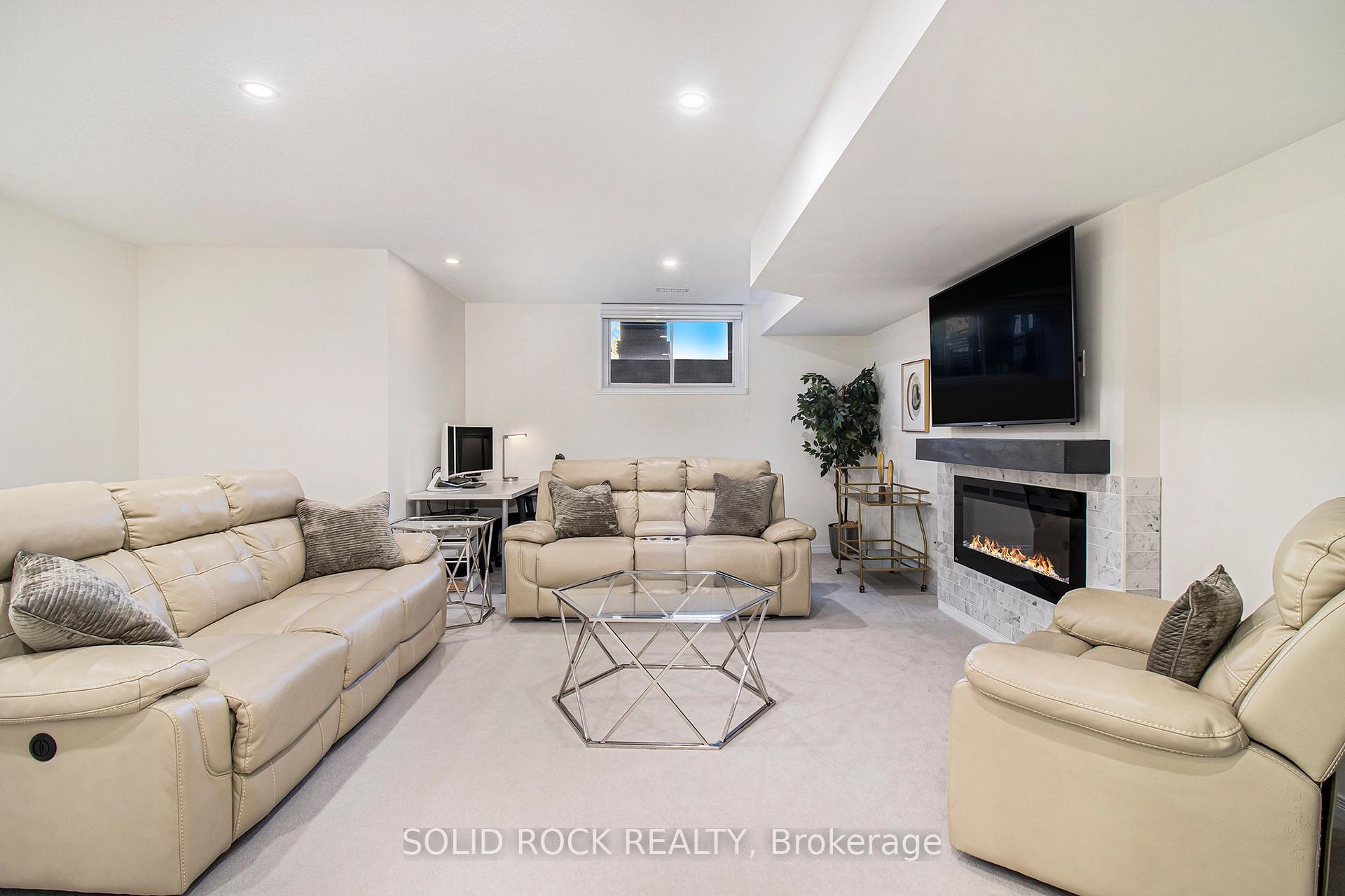 Photo 34 of 525 Cope Drive, Ottawa, Kanata - Emerald Meadows/Trailwest — HOMEH