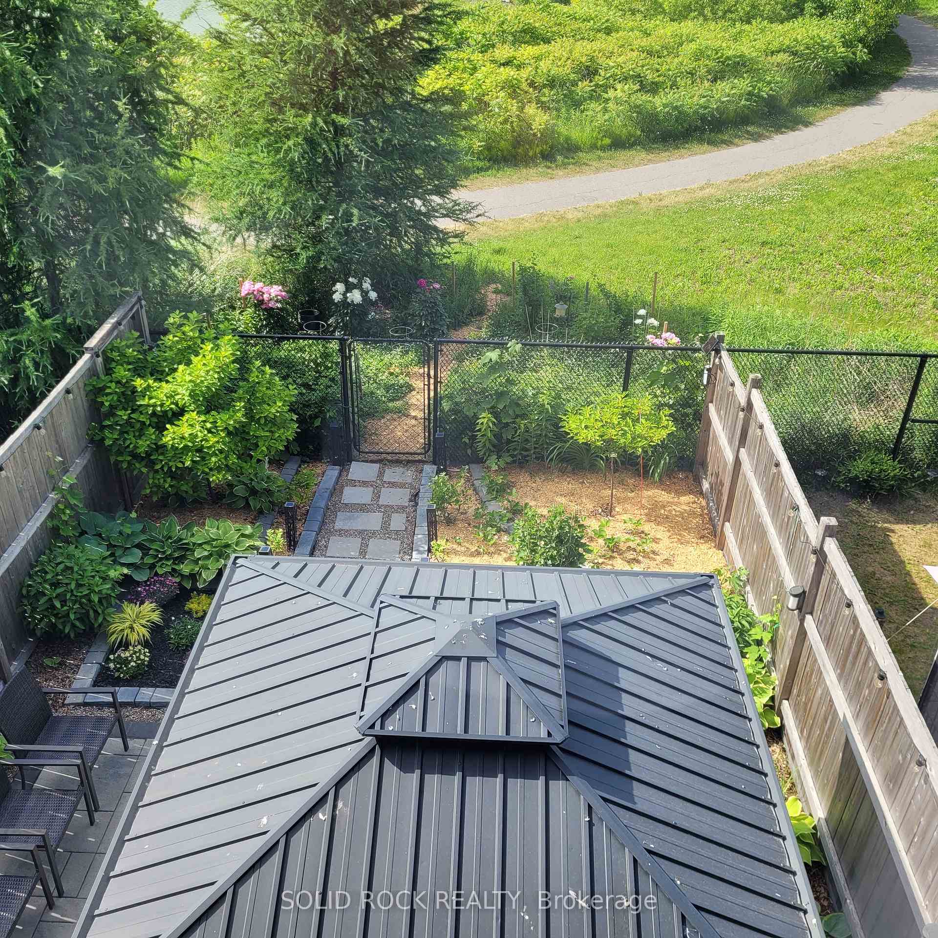 Photo 46 of 525 Cope Drive, Ottawa, Kanata - Emerald Meadows/Trailwest — HOMEH