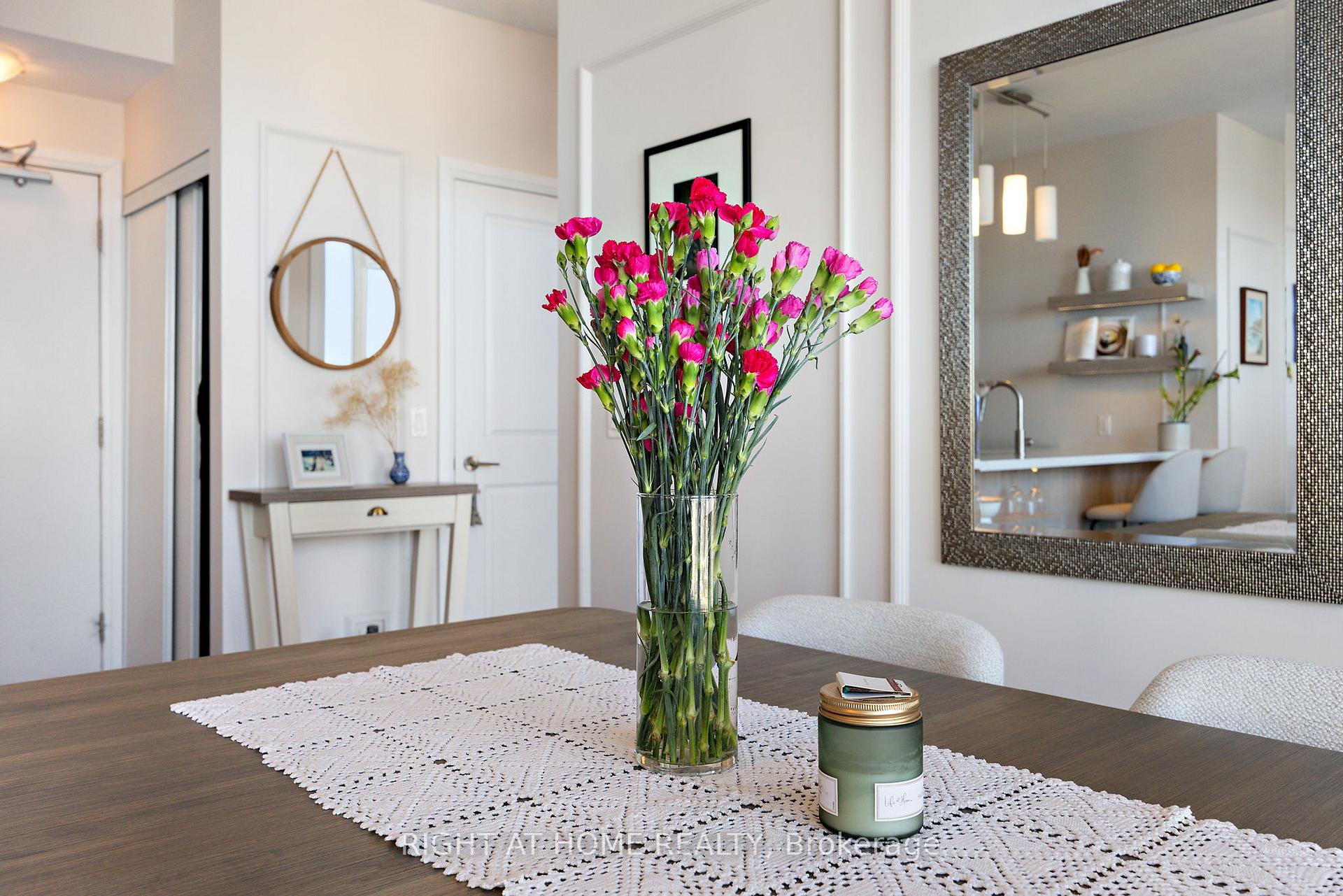 Photo 11 of Unit 1503, 530 St Clair Avenue, Toronto, Humewood-Cedarvale — HOMEH