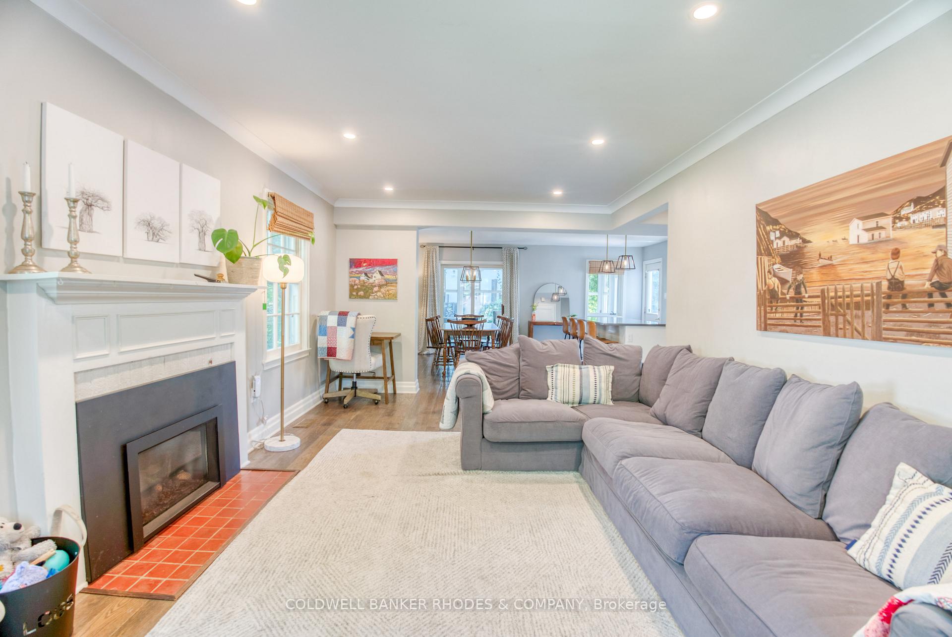 Photo 6 of 19 Kilbarry Crescent, Ottawa, Manor Park — HOMEH