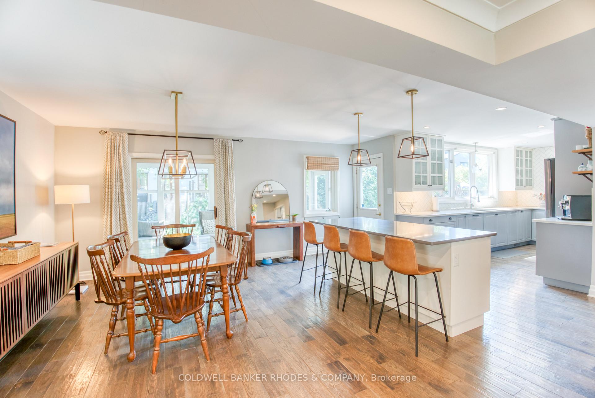 Photo 7 of 19 Kilbarry Crescent, Ottawa, Manor Park — HOMEH