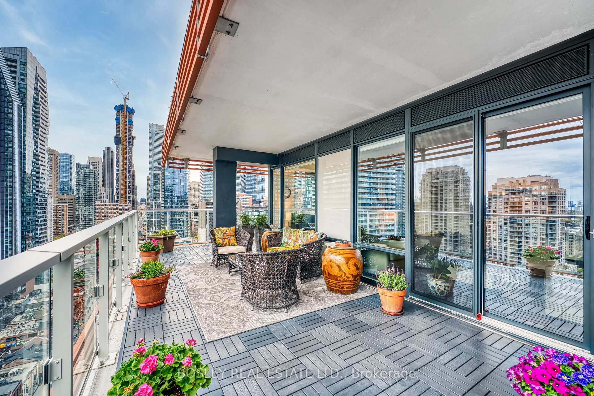 Photo 9 of Unit 2107, 18 Maitland Terrace, Toronto, Bay Street Corridor — HOMEH