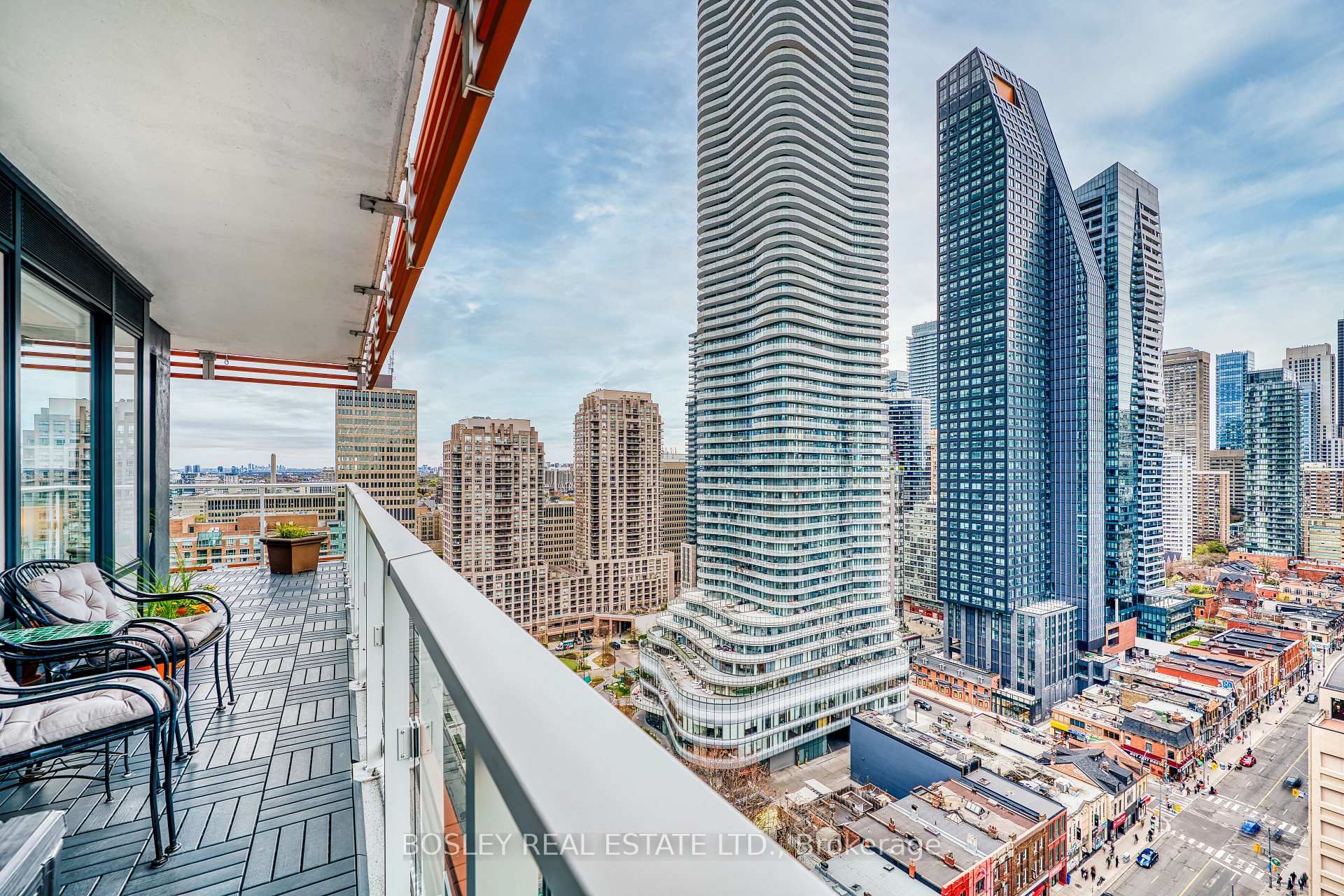 Photo 14 of Unit 2107, 18 Maitland Terrace, Toronto, Bay Street Corridor — HOMEH
