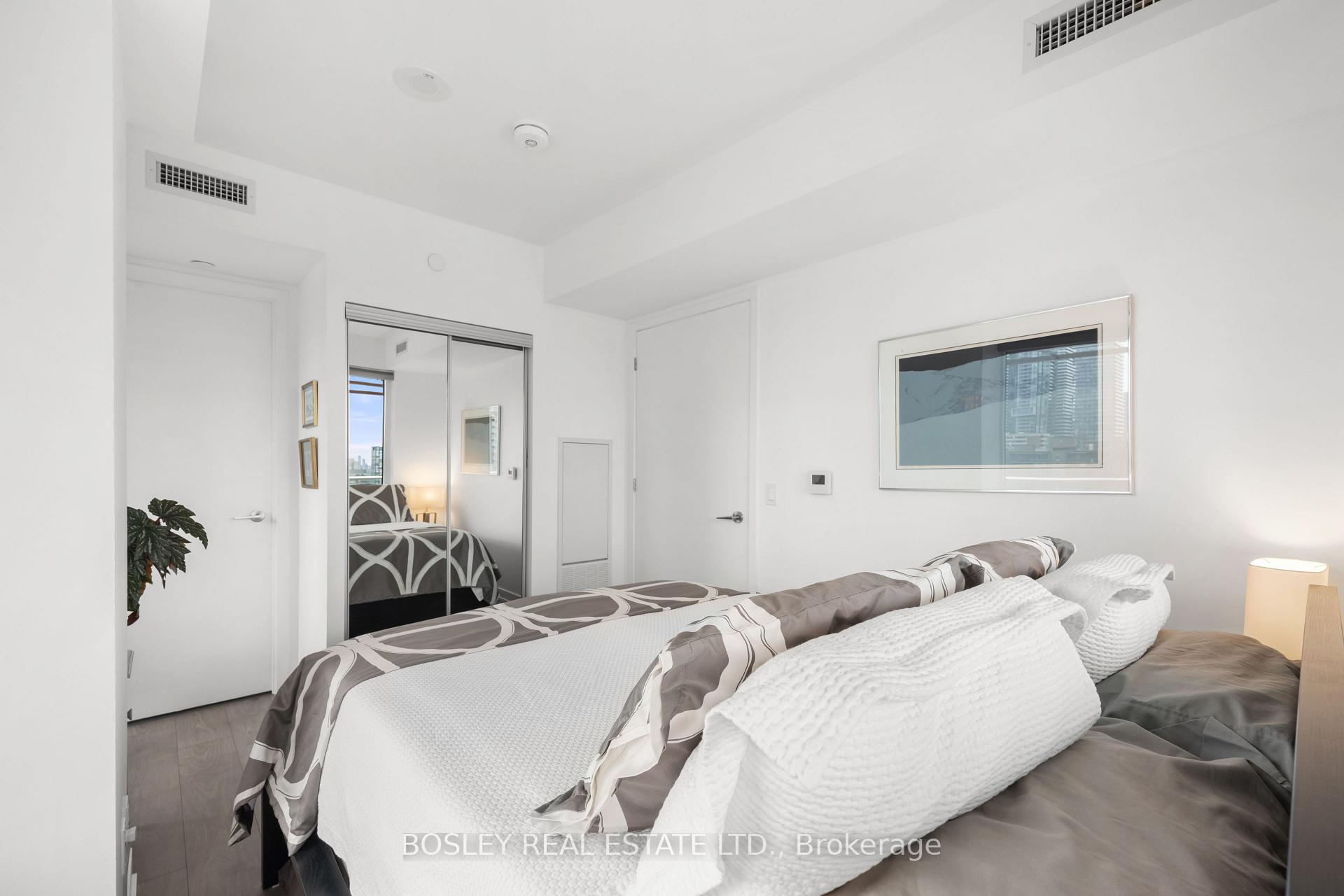 Photo 27 of Unit 2107, 18 Maitland Terrace, Toronto, Bay Street Corridor — HOMEH