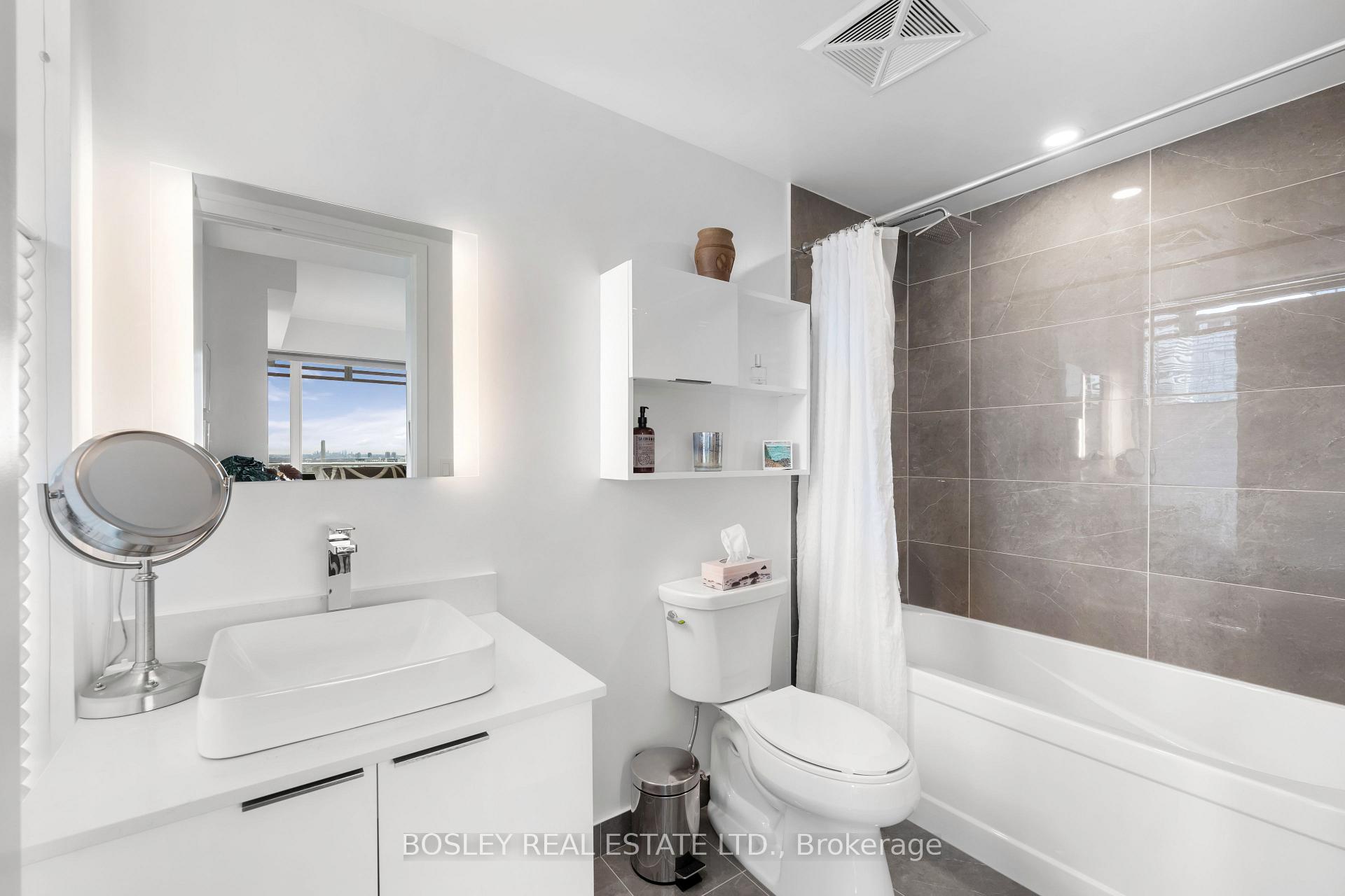 Photo 23 of Unit 2107, 18 Maitland Terrace, Toronto, Bay Street Corridor — HOMEH