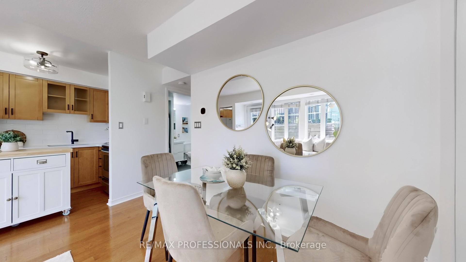 Photo 18 of Unit 302, 30 Western Battery Road, Toronto, Niagara — HOMEH