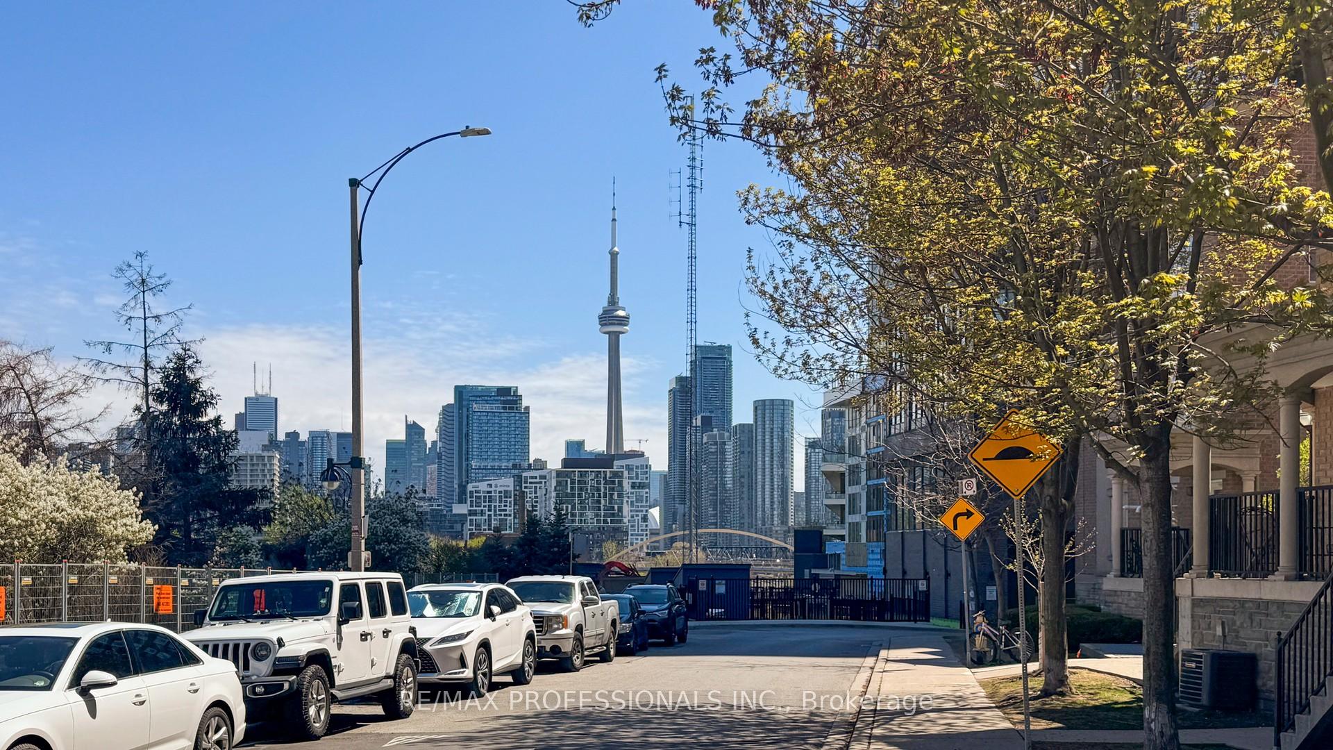 Photo 23 of Unit 302, 30 Western Battery Road, Toronto, Niagara — HOMEH