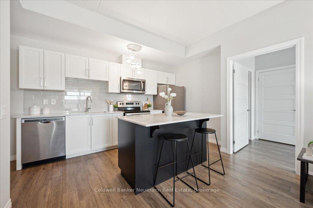 Photo 6 of Unit 221, 35 Kingsbury Square, Guelph, Pineridge/Westminster Woods — HOMEH