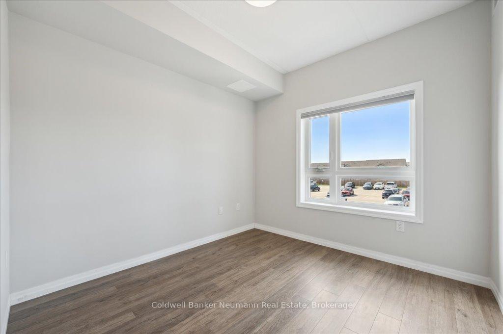 Photo 27 of Unit 221, 35 Kingsbury Square, Guelph, Pineridge/Westminster Woods — HOMEH