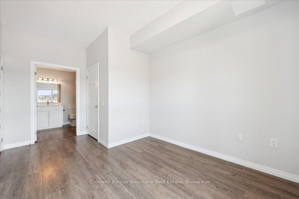 Photo 24 of Unit 221, 35 Kingsbury Square, Guelph, Pineridge/Westminster Woods — HOMEH