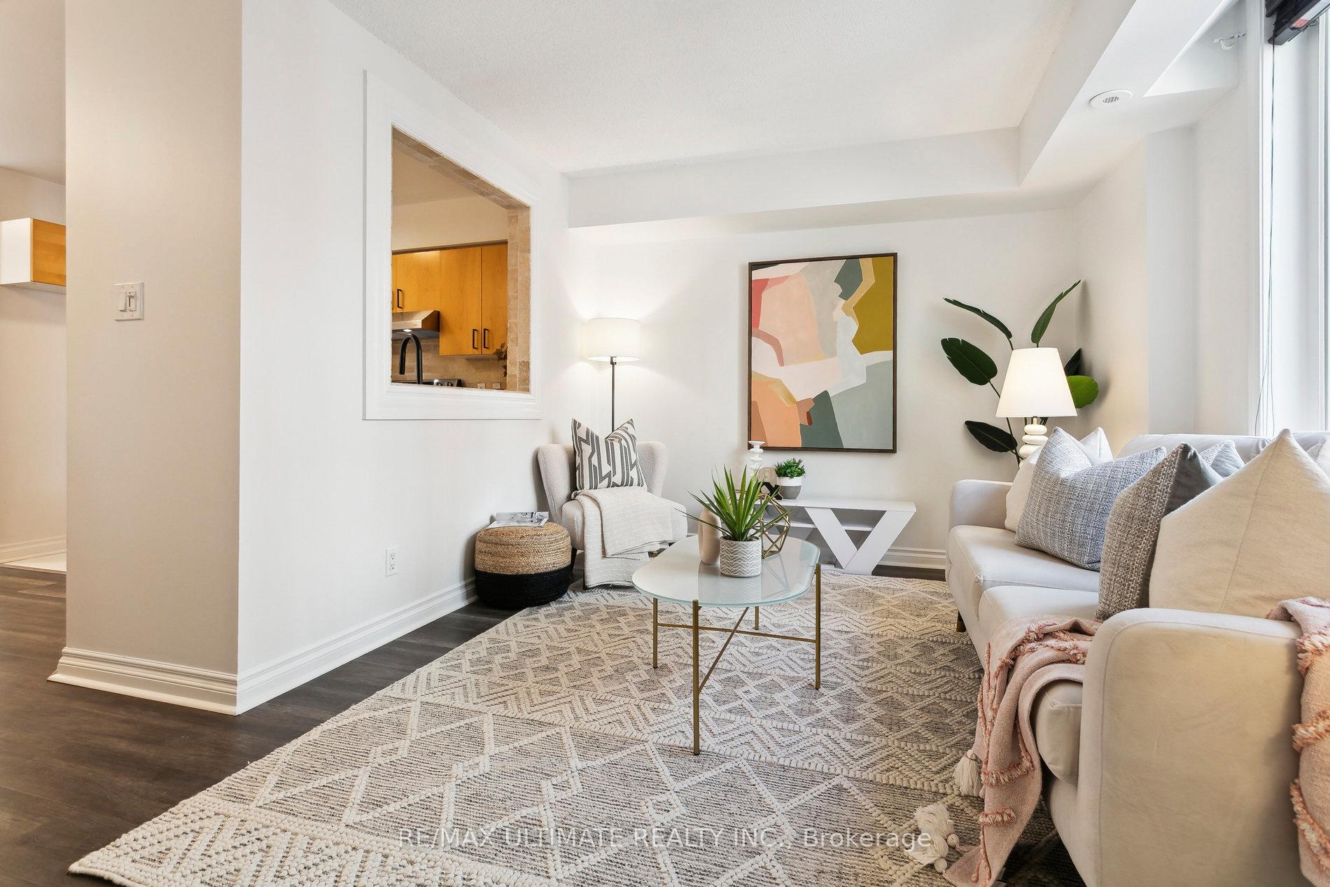 Photo 3 of Unit TH426, 12 Douro Street, Toronto, Niagara — HOMEH