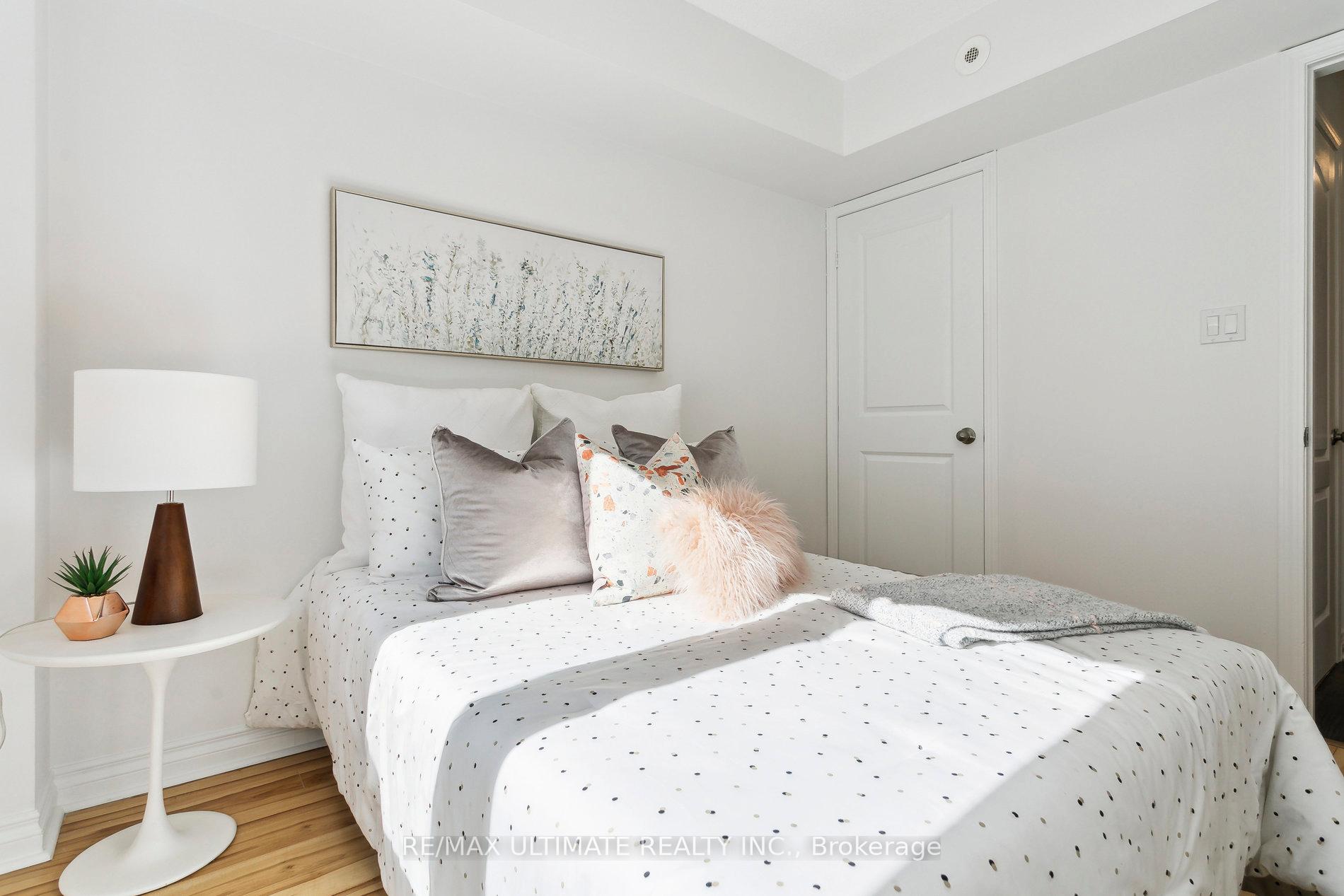 Photo 21 of Unit TH426, 12 Douro Street, Toronto, Niagara — HOMEH