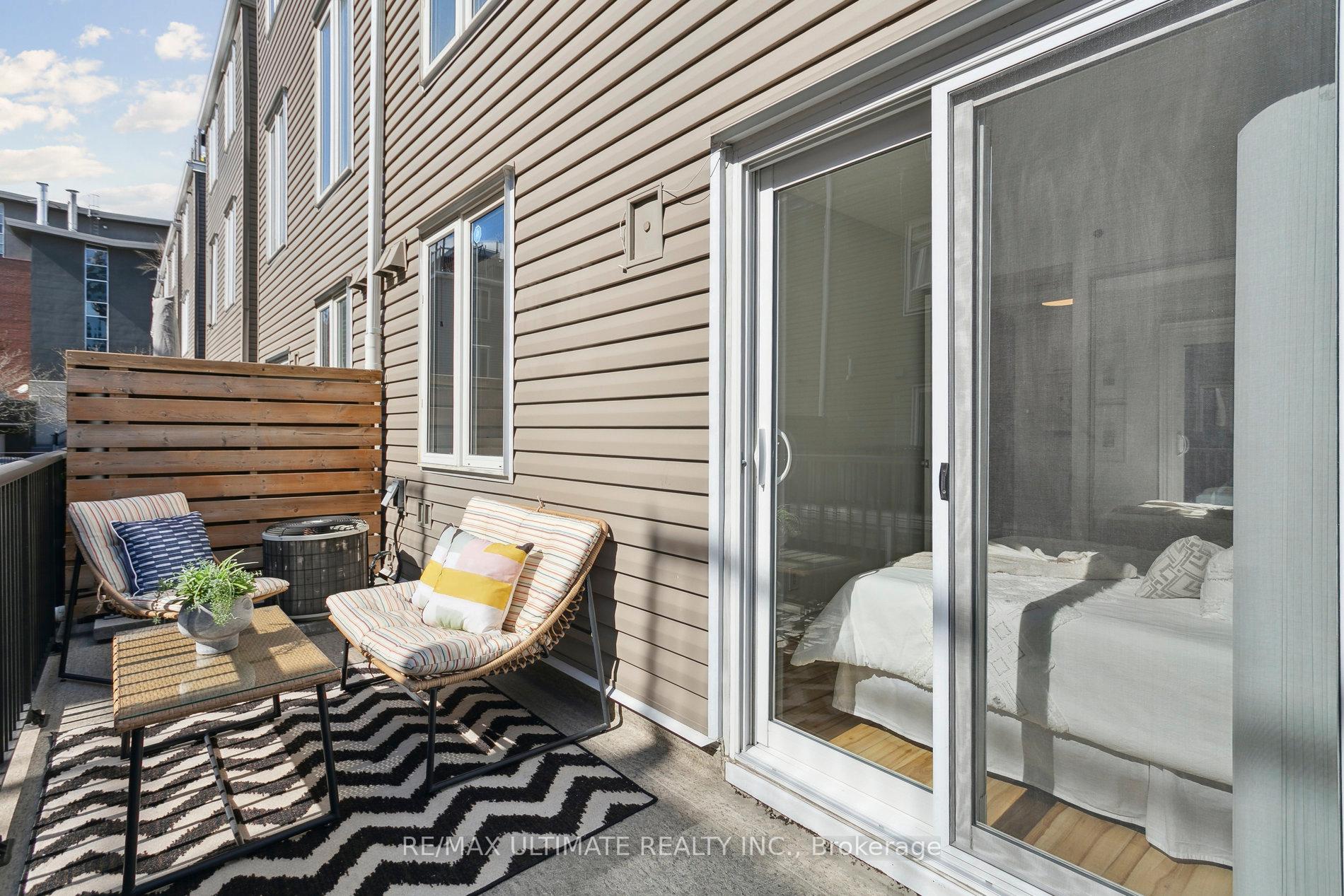 Photo 31 of Unit TH426, 12 Douro Street, Toronto, Niagara — HOMEH