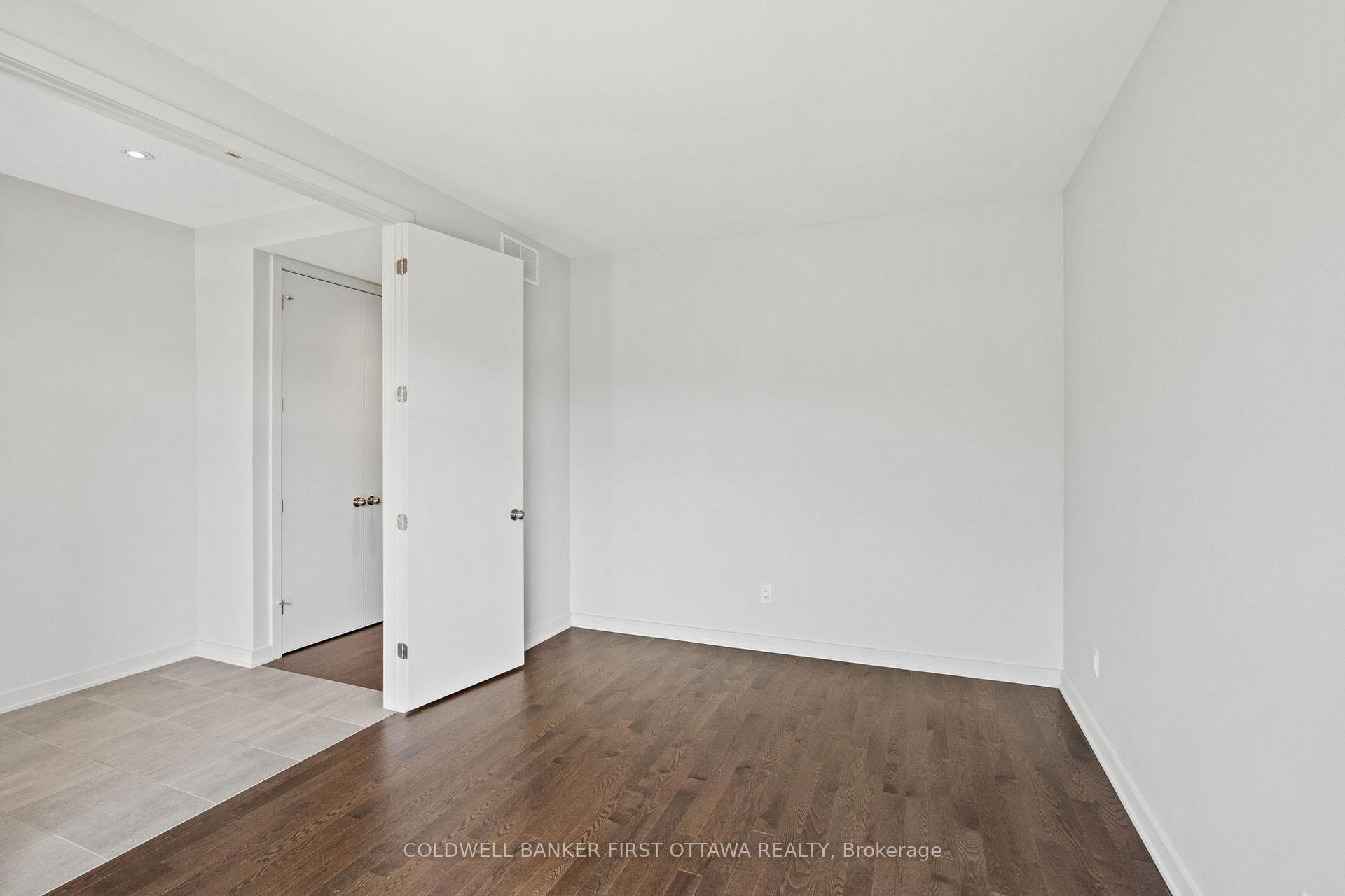 Photo 7 of 945 Islington Way, Ottawa, Leitrim — HOMEH