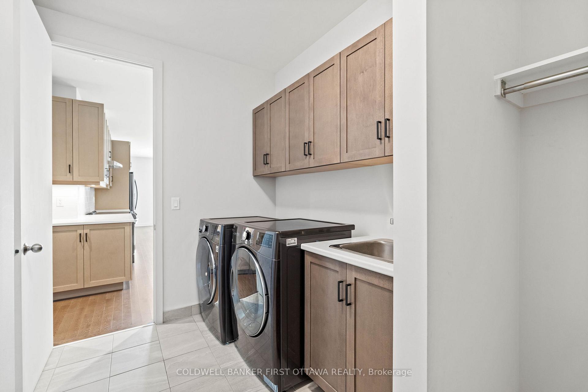 Photo 32 of 945 Islington Way, Ottawa, Leitrim — HOMEH