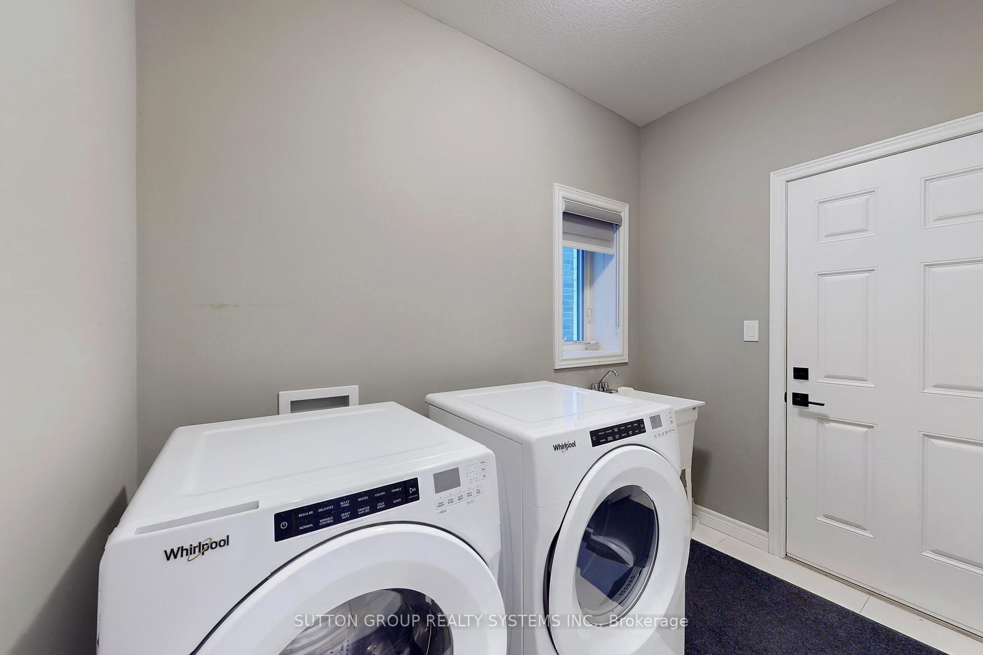 Photo 14 of 621 Florencedale Crescent, Kitchener — HOMEH
