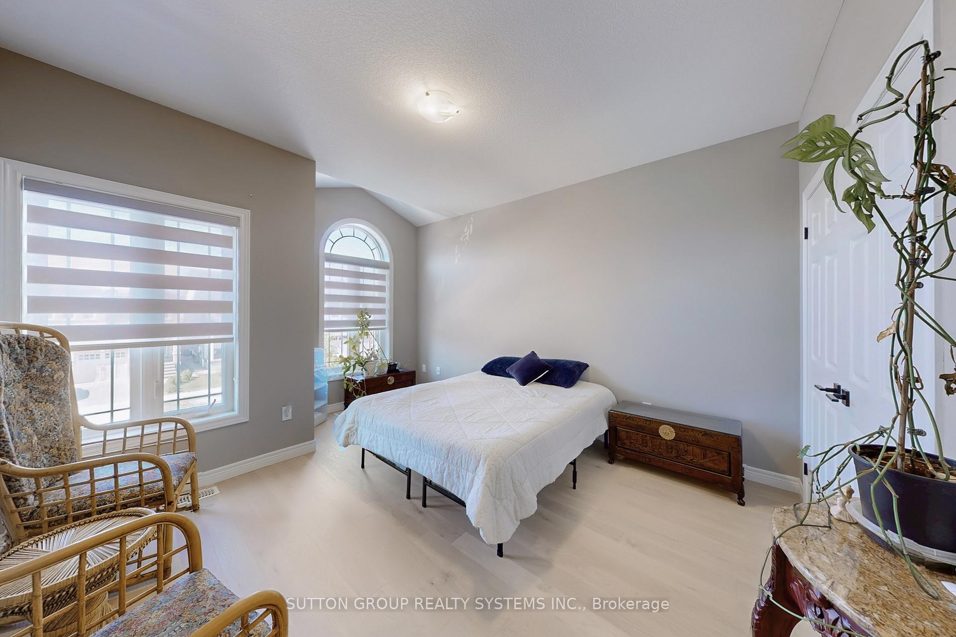 Photo 28 of 621 Florencedale Crescent, Kitchener — HOMEH