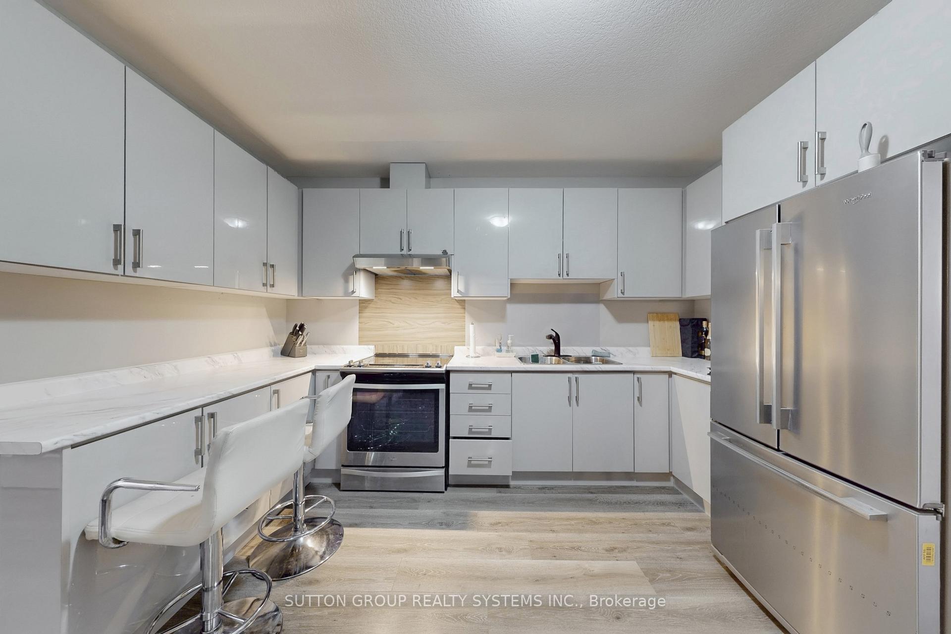 Photo 35 of 621 Florencedale Crescent, Kitchener — HOMEH