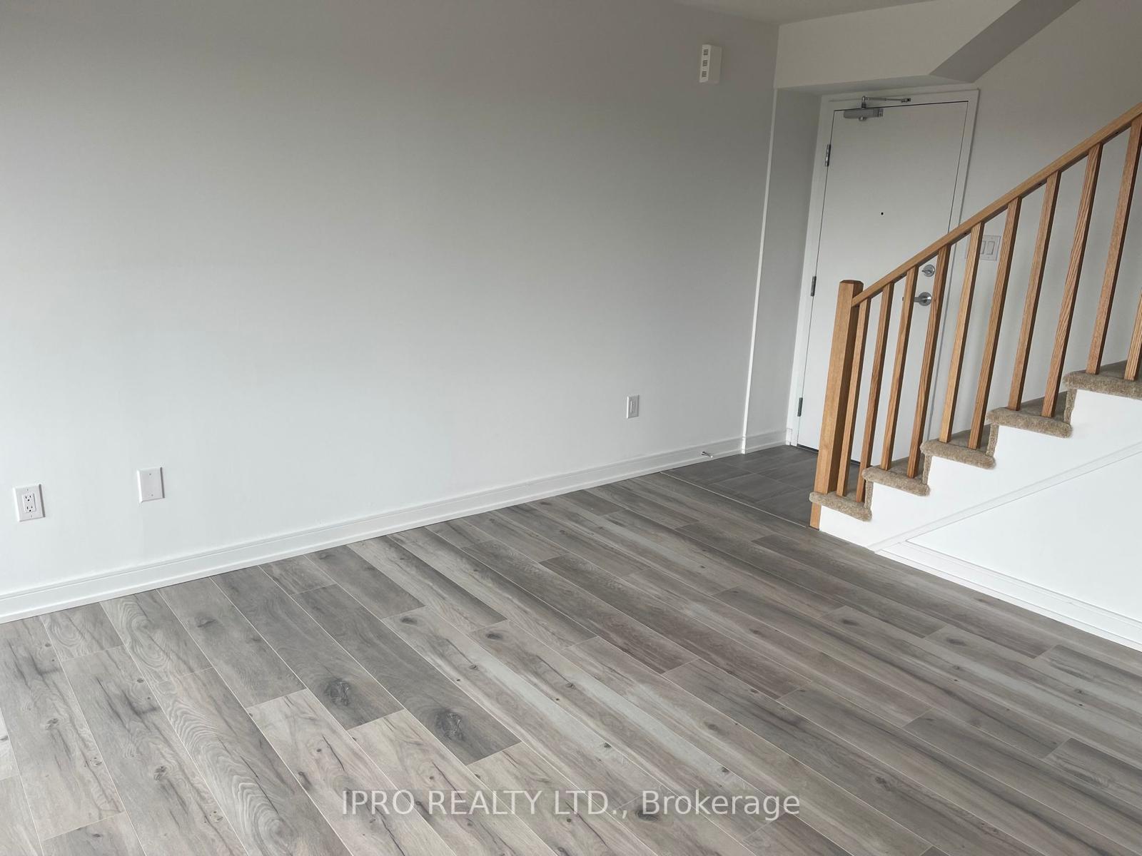 Photo 3 of Unit 80, 75 Appletree Lane, Barrie, Innis-Shore — HOMEH