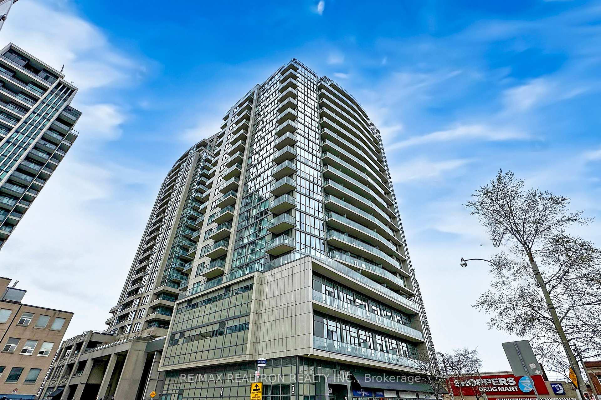 Photo 1 of Unit 1701, 530 St Clair Avenue W, Toronto, Humewood-Cedarvale — HOMEH