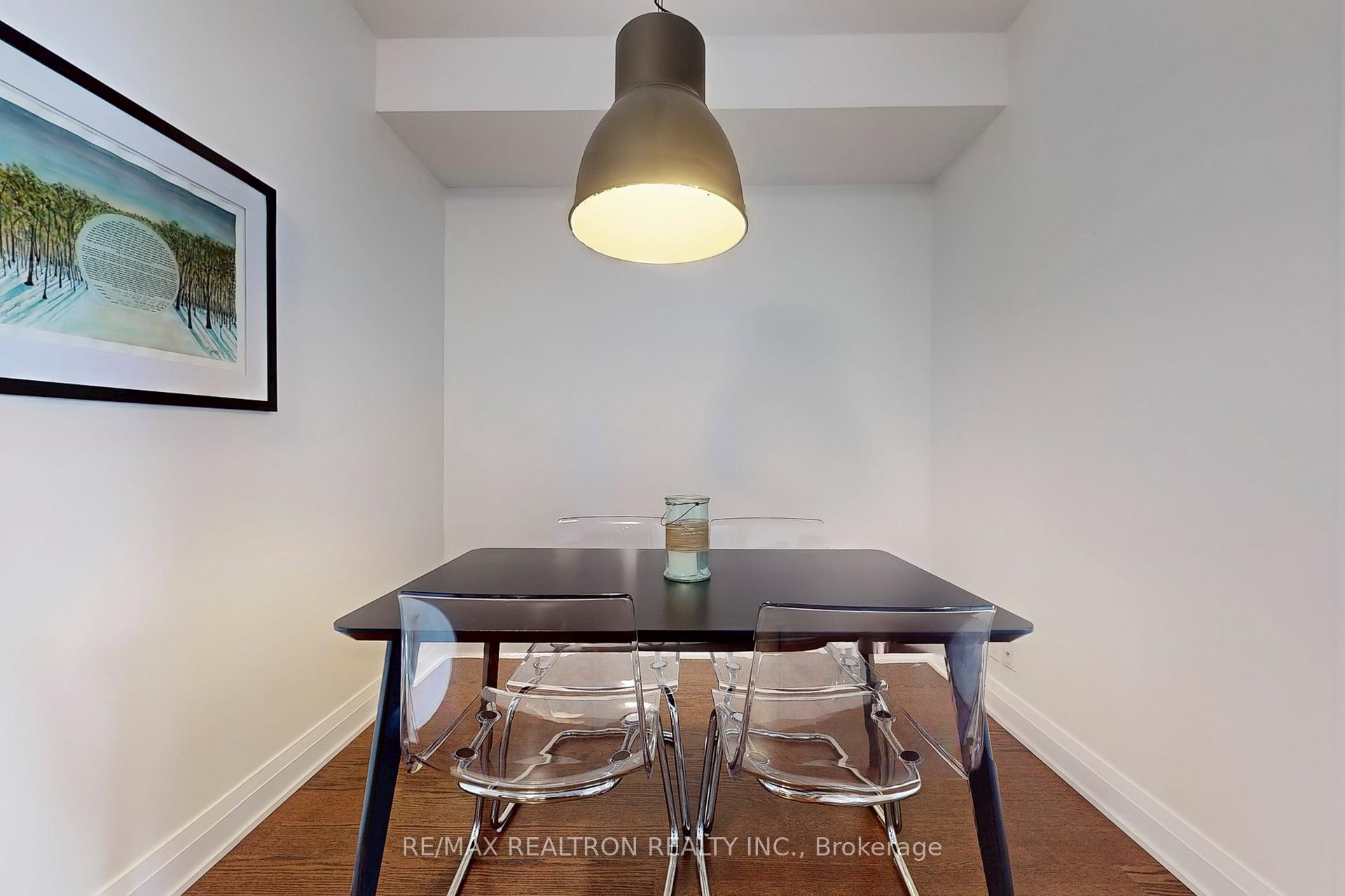 Photo 4 of Unit 1701, 530 St Clair Avenue W, Toronto, Humewood-Cedarvale — HOMEH