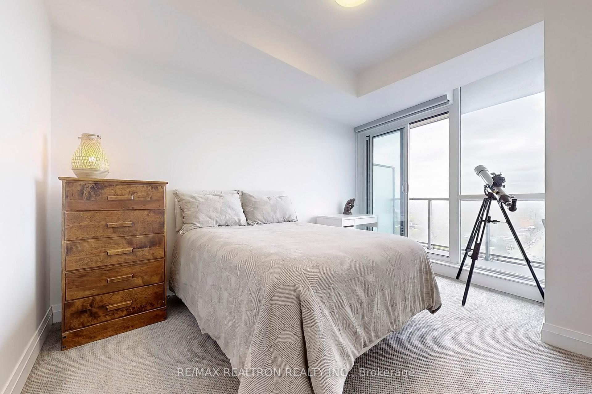 Photo 18 of Unit 1701, 530 St Clair Avenue W, Toronto, Humewood-Cedarvale — HOMEH