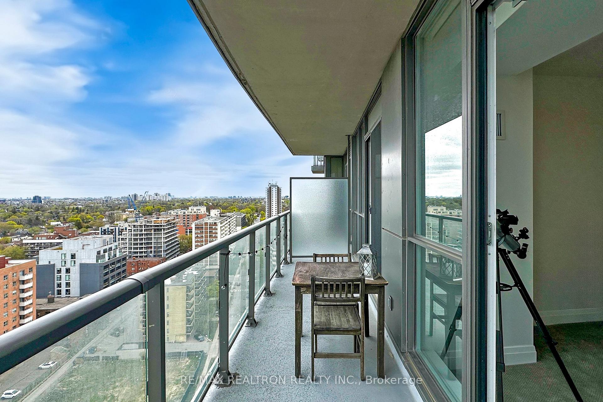 Photo 17 of Unit 1701, 530 St Clair Avenue W, Toronto, Humewood-Cedarvale — HOMEH