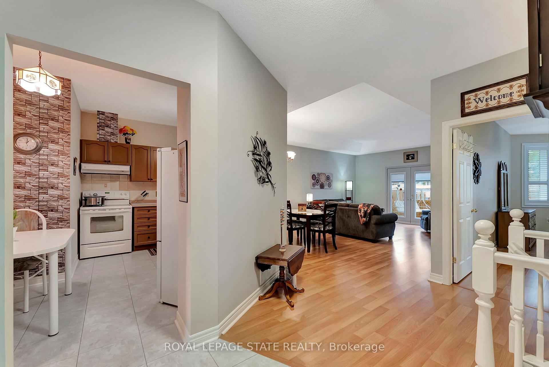 Photo 37 of 94 Sandollar Drive, Hamilton, Rural Glanbrook — HOMEH